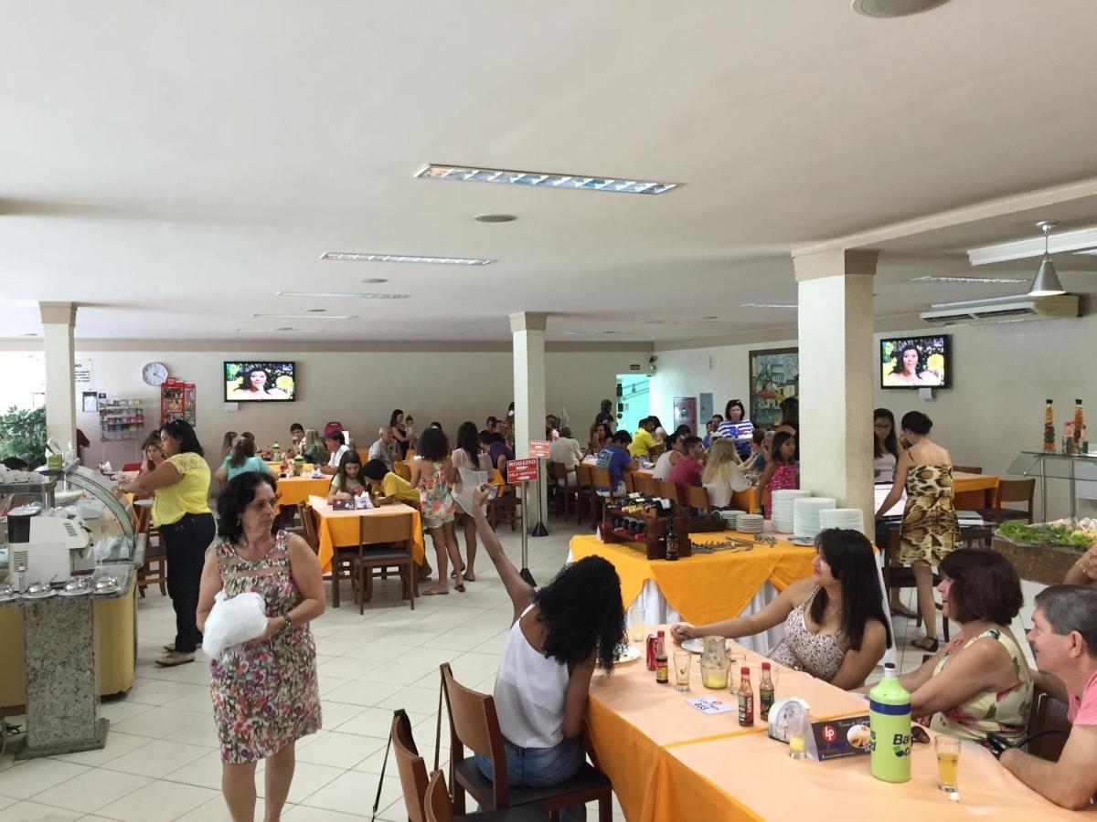 لينهارس Hotel E Churrascaria Los Pagos المظهر الخارجي الصورة